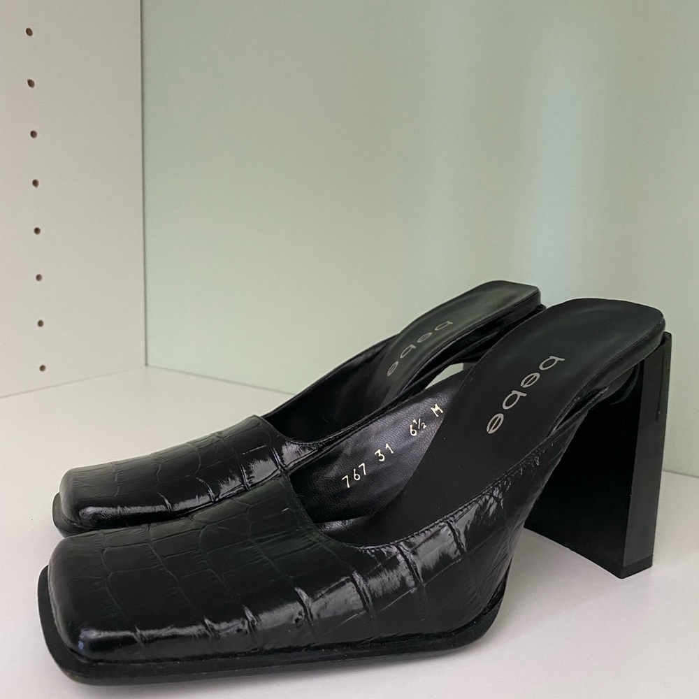 Bebe black crocodile square toe mules NWOT